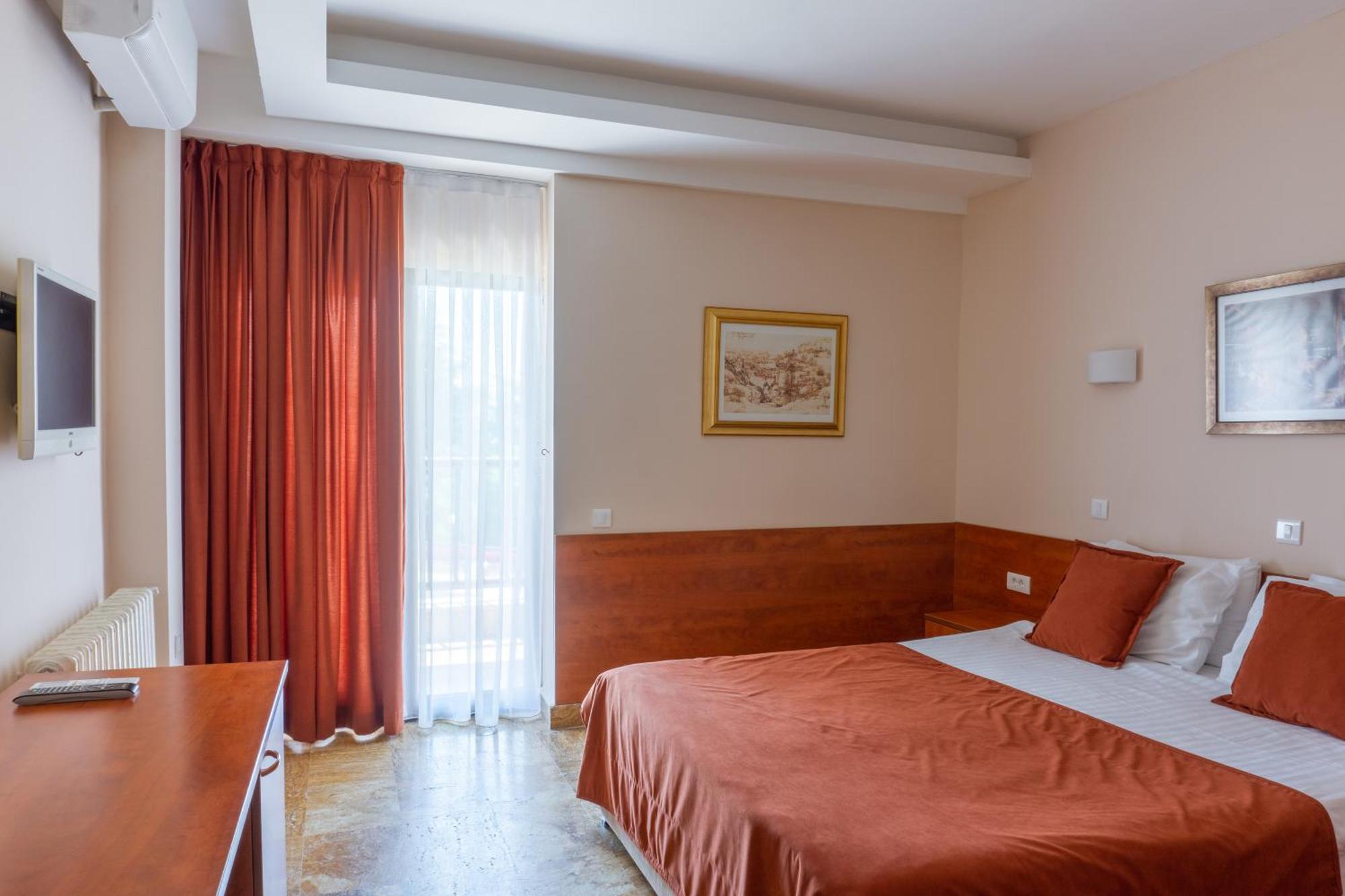 Hotel Sileks オフリド エクステリア 写真