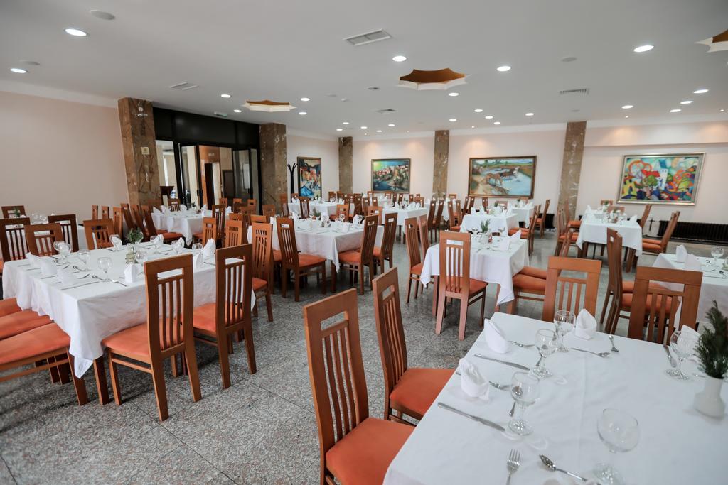 Hotel Sileks オフリド エクステリア 写真